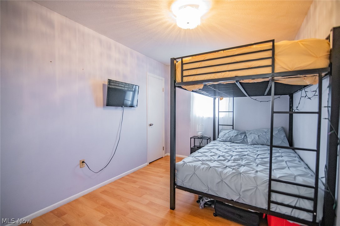 Andrews Adn - Residential