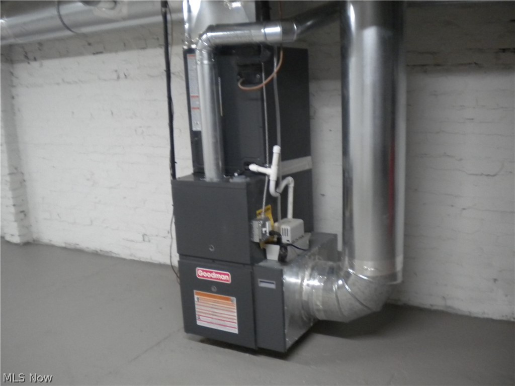 Barberton - Commercial Sale