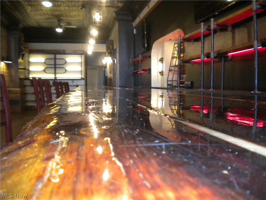 Barberton - Commercial Sale