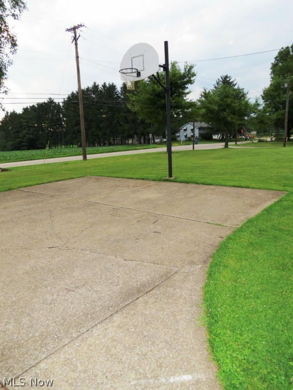 Andy Matta 01 Sec 47 - Residential