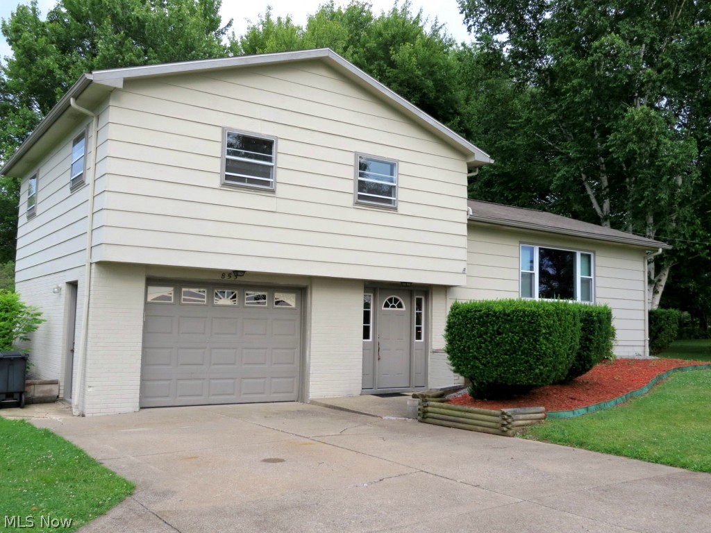 Andy Matta 01 Sec 47 - Residential