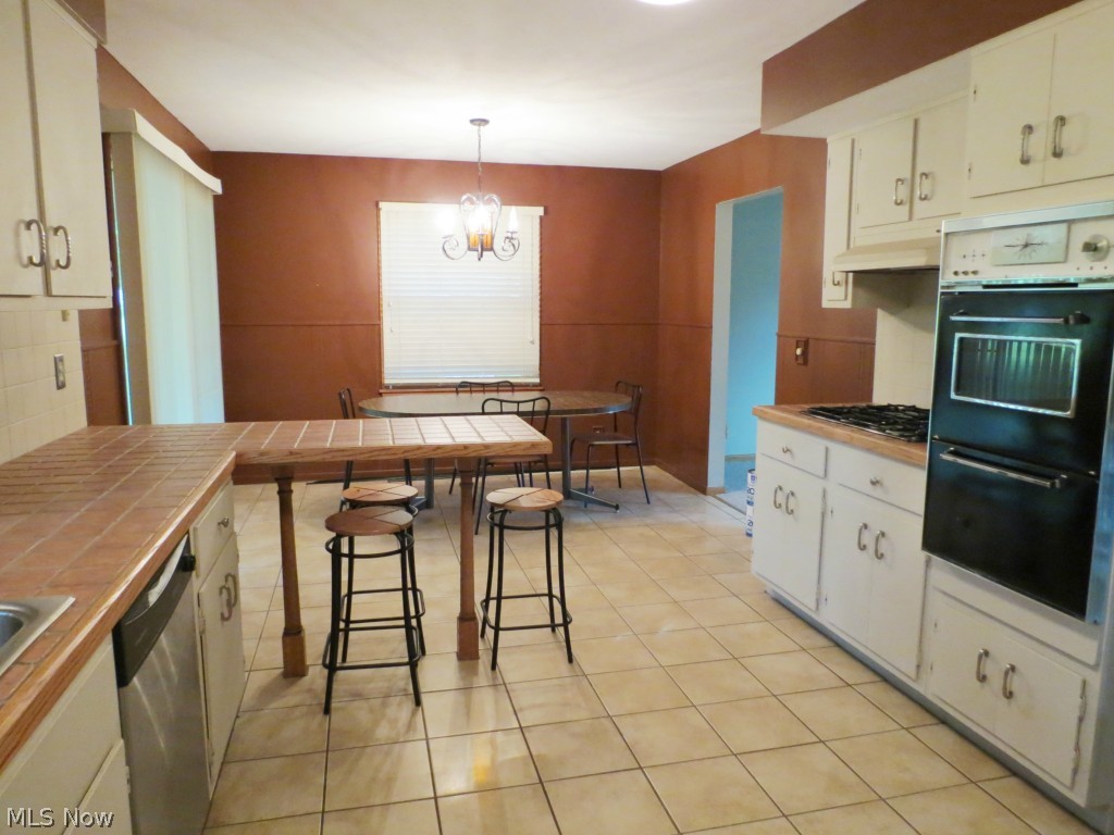 Andy Matta 01 Sec 47 - Residential