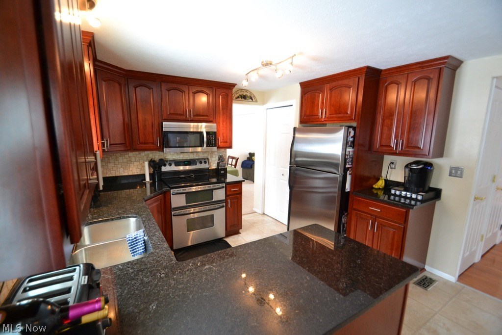 Meadows - Residential