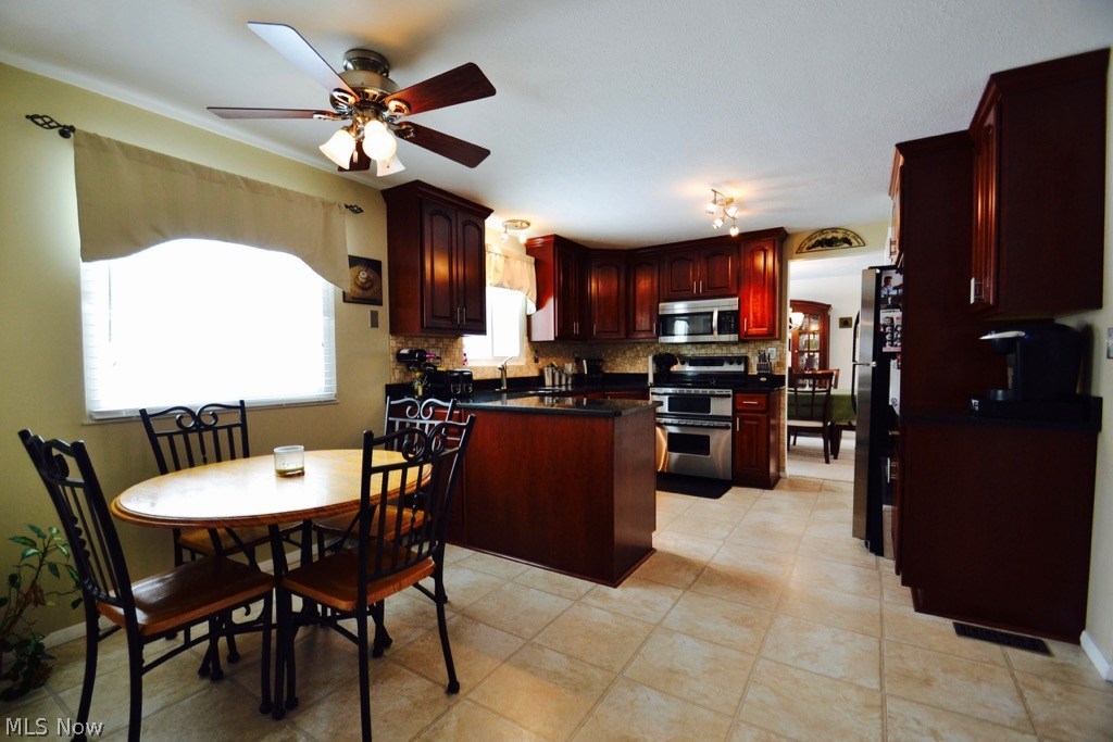 Meadows - Residential