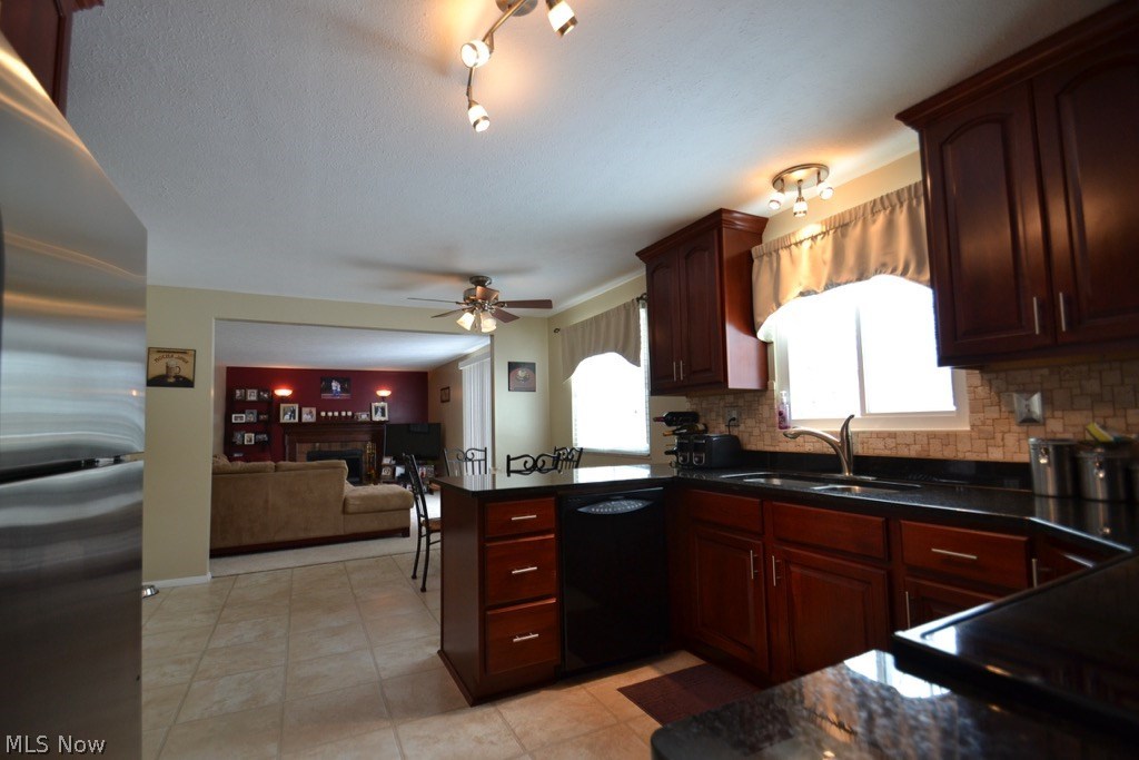 Meadows - Residential