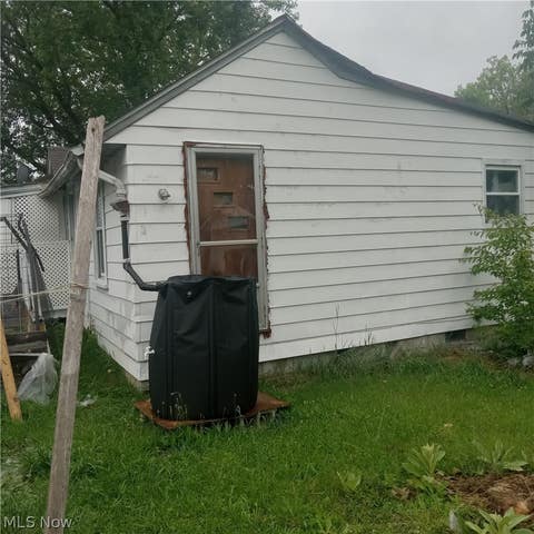 Tiny photo for 731 16th Street, Elyria, OH 44035 (MLS # 5221581)