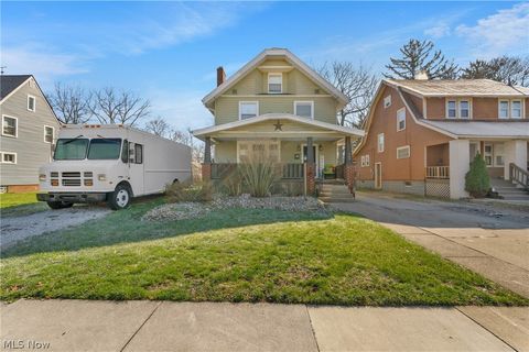 Homes For Sale - 509 Storer Avenue<br/> Summit County, Akron, OH 44320