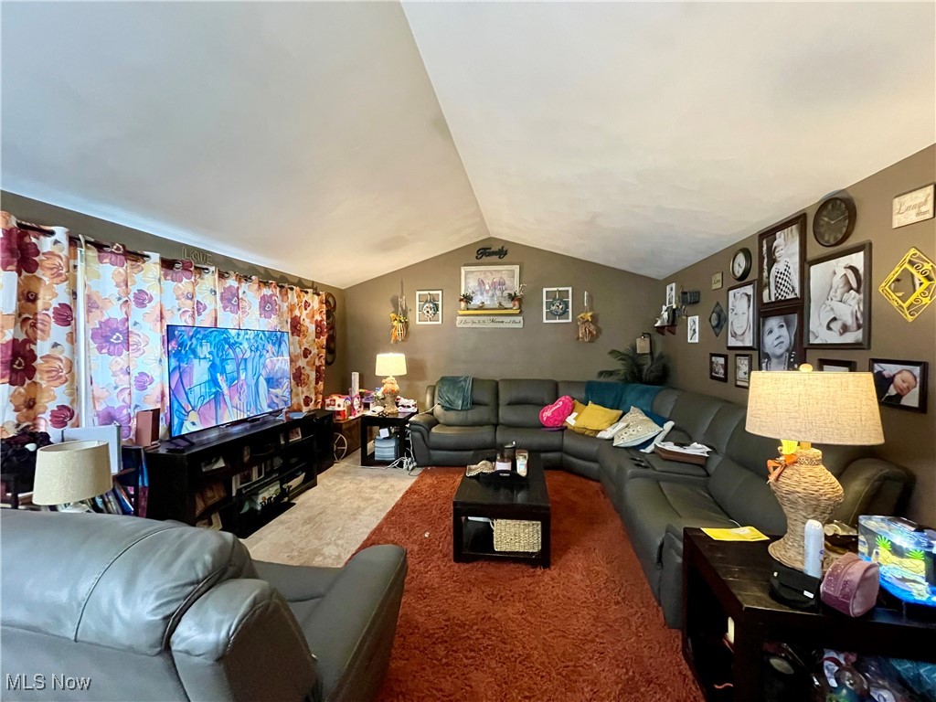 Crestview Manor - Residential