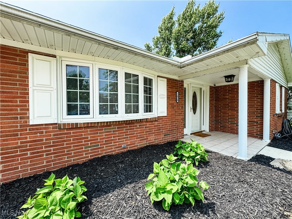 1420 White Avenue, Fremont, Ohio image 2