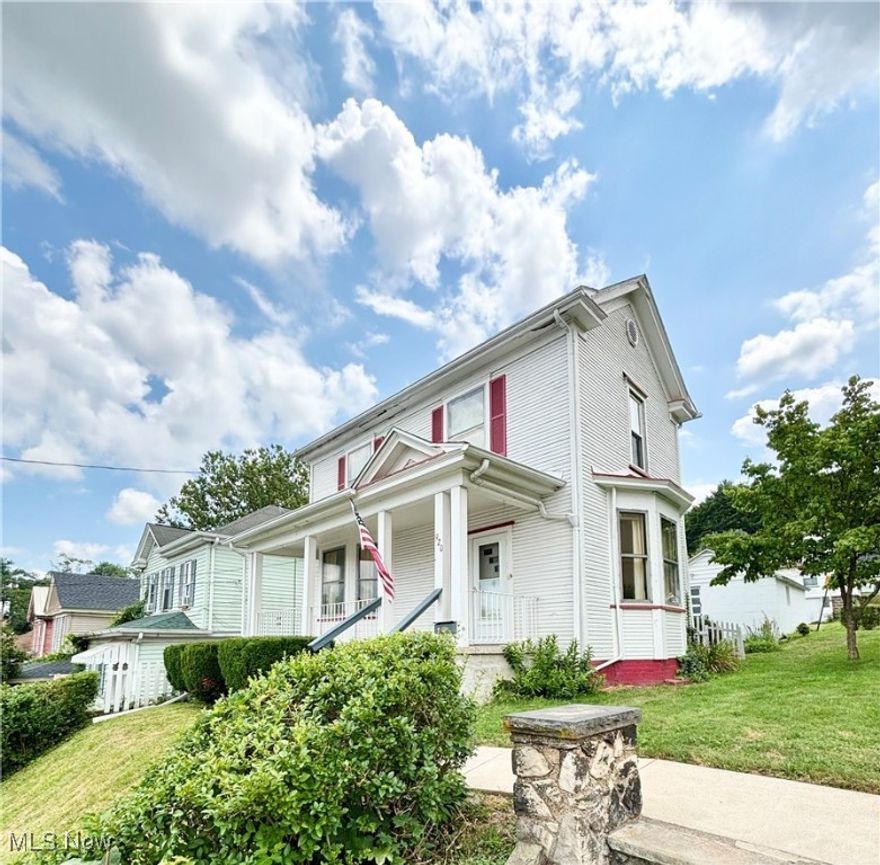 Don’t miss this rare chance to own a 2 bedroom, 2 bathroom home situated on two lots with garage and carport parking! This property is ideal for investors, flippers, or anyone looking to build equity with a little TLC. The home features a functional layout, generous living space, lots of space for storage and tons of potential to customize and make your own. The double lot offers room for a garden, play area, outdoor entertaining, or future expansion. Selling as-is – bring your vision and creativity!