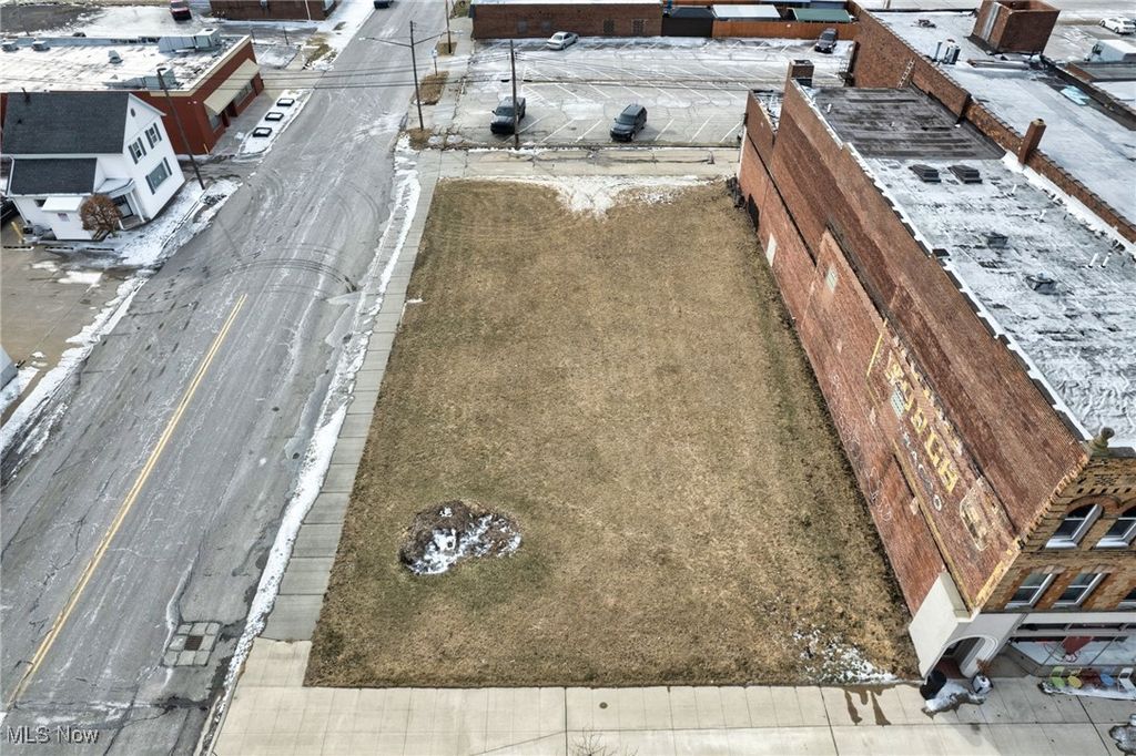 Photo of V/L Broadway, Lorain, OH 44052 (MLS # 5101210)