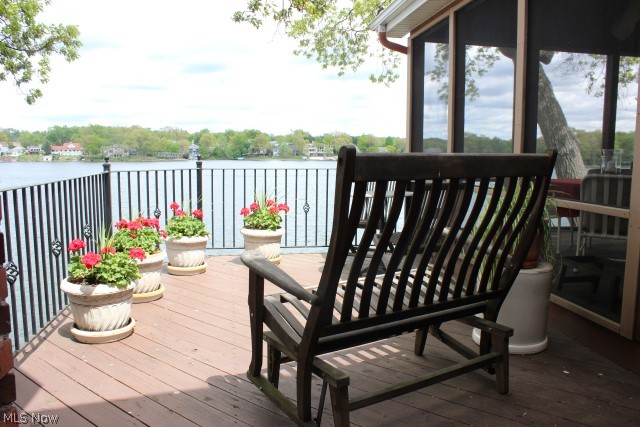 Sawyer & Haynes Shore Acres - Residential