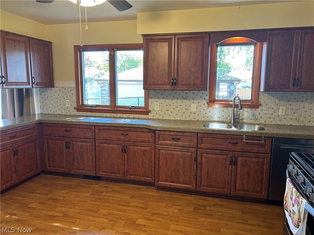 9621 Melody Lane
