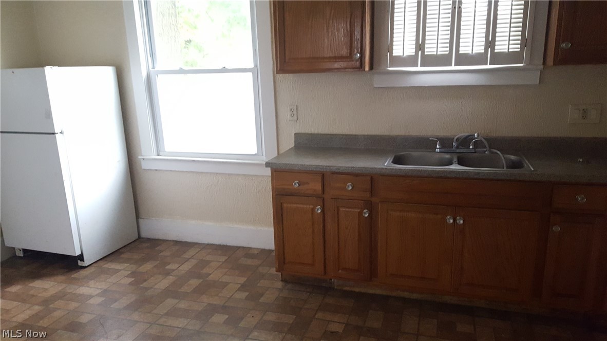 Edwards - Residential Lease