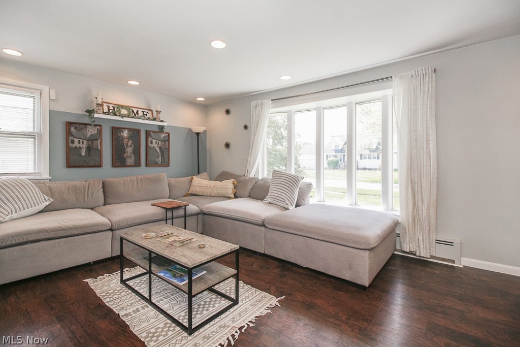Country Club Estates - Residential