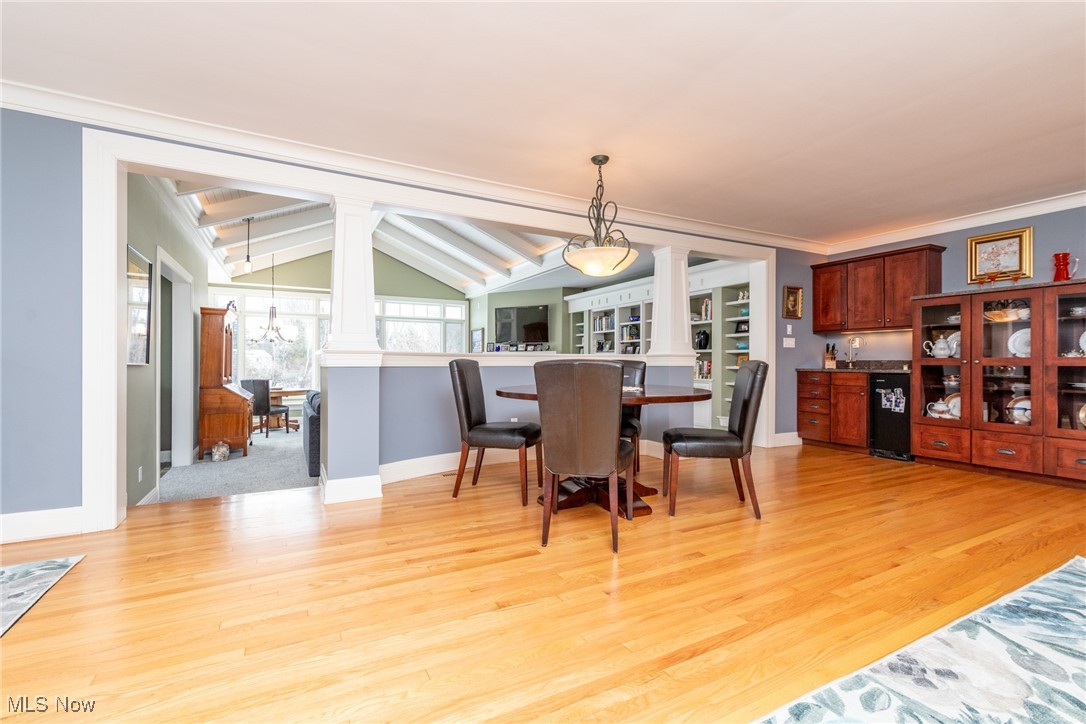 26161 Shaker Boulevard