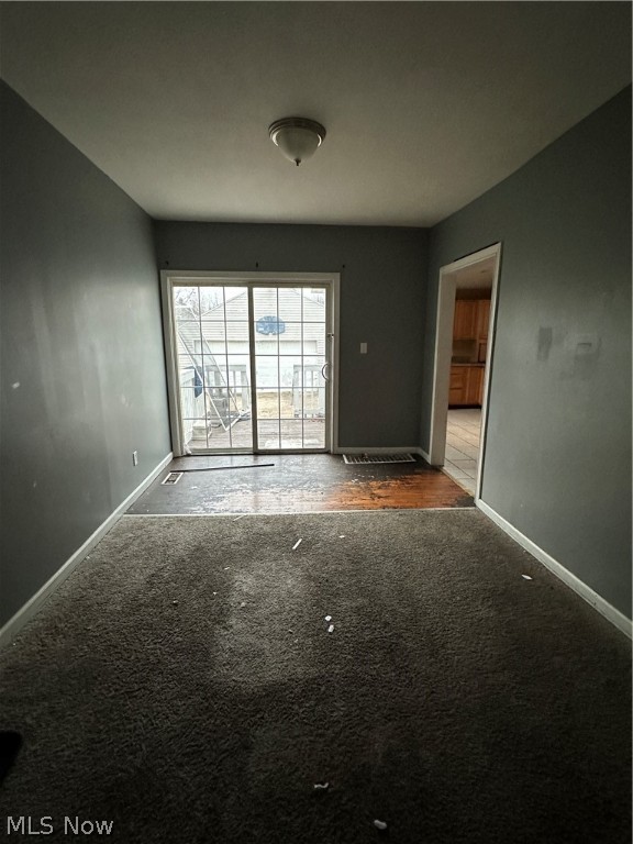 Thompson 02 - Residential