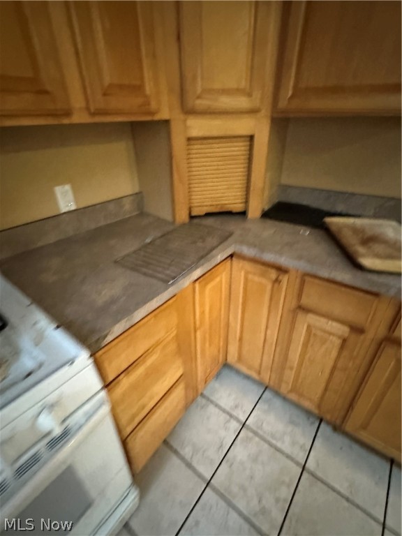 Thompson 02 - Residential