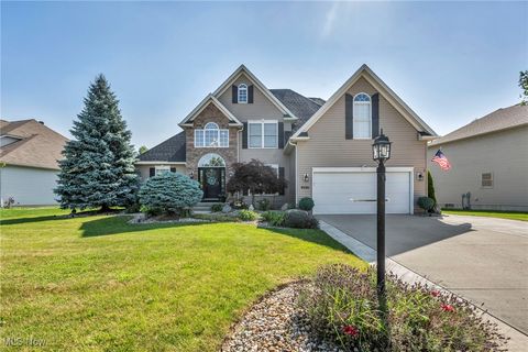 9591 Beatrice Lane, Olmsted Twp, OH 44138 - #: 5137312