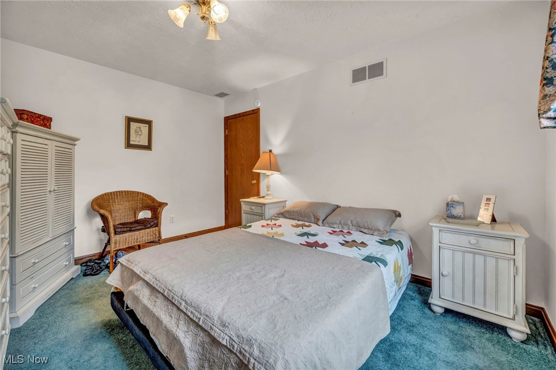 1126 Lake Road, Conneaut, Ohio image 27