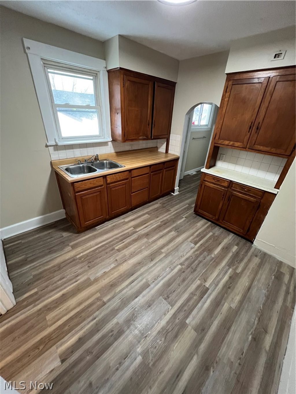 Photo of 25 S Osborn Avenue, Youngstown, OH 44509 (MLS # 5187273)