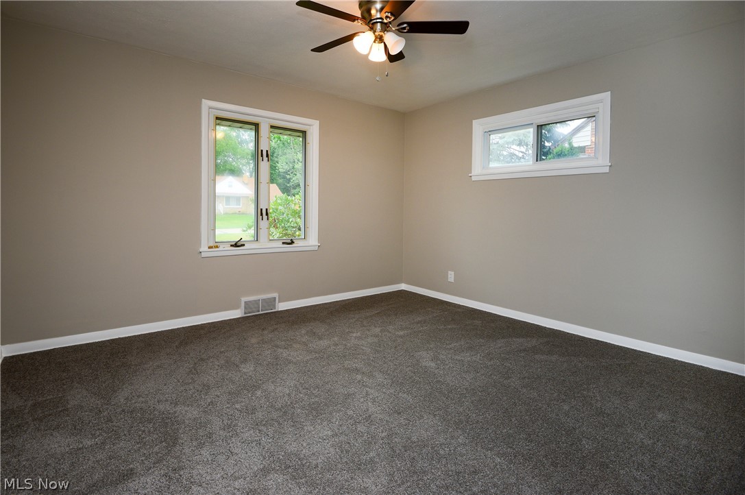 Frank Berzins Chardon Estate 03 - Residential