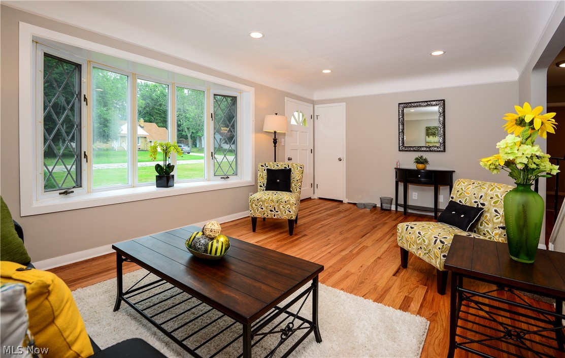 Frank Berzins Chardon Estate 03 - Residential