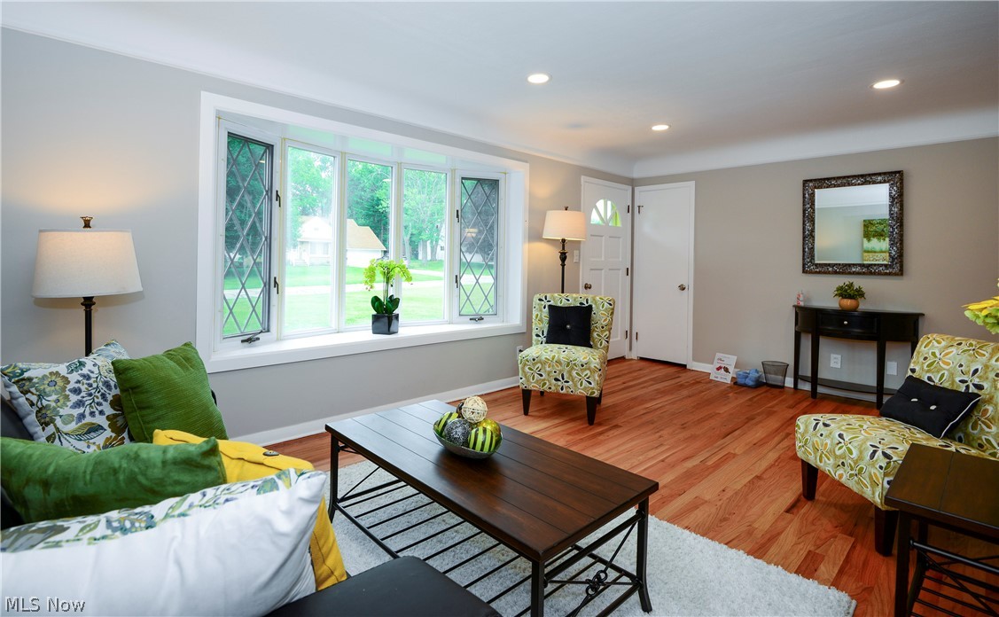 Frank Berzins Chardon Estate 03 - Residential