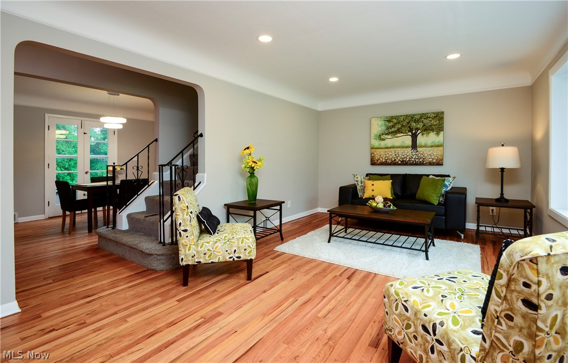 Frank Berzins Chardon Estate 03 - Residential