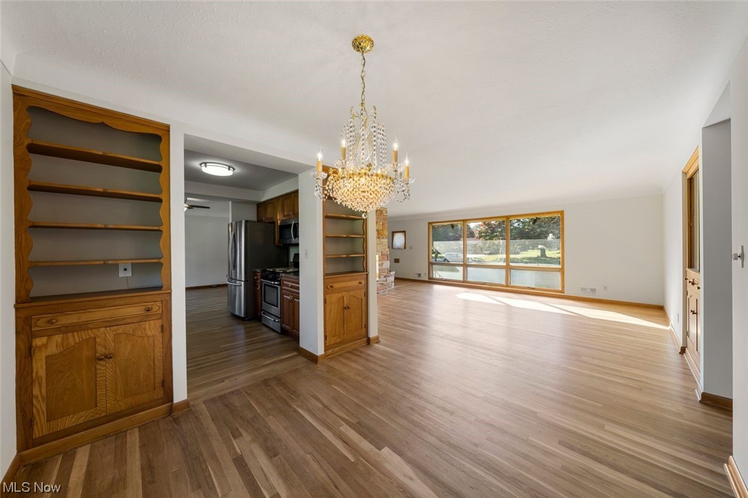 E & R Land Co Inc Garden Sid - Residential