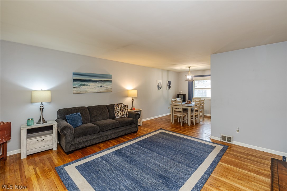 6833 Maplewood Road