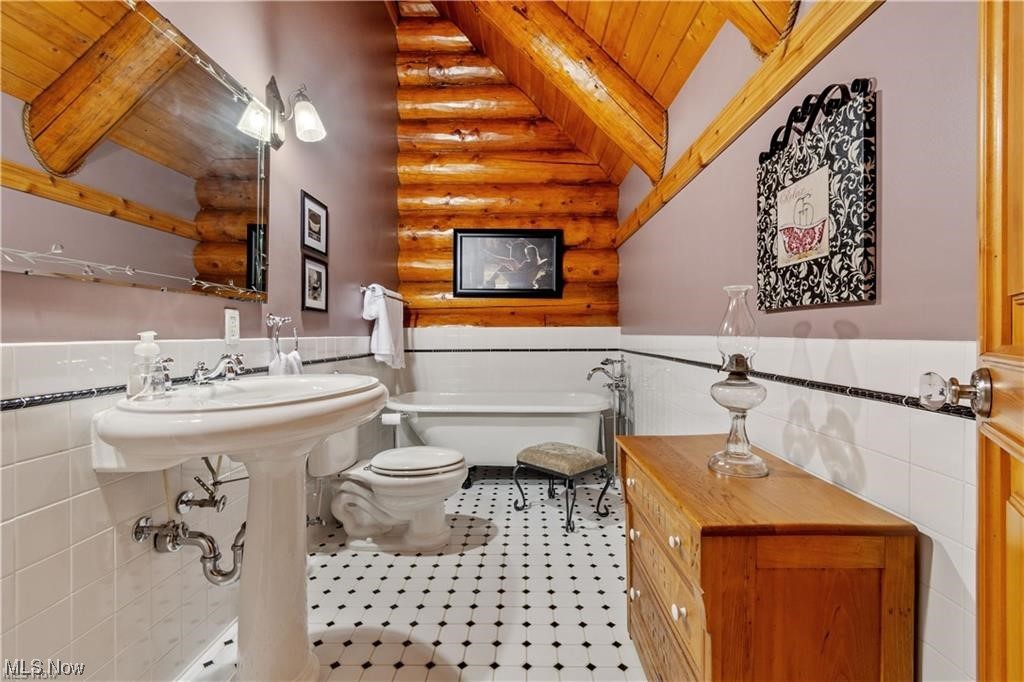 R L Davies - Residential