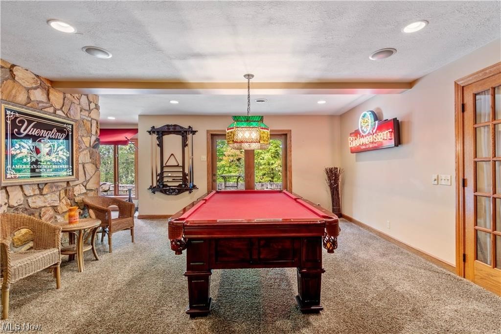 R L Davies - Residential