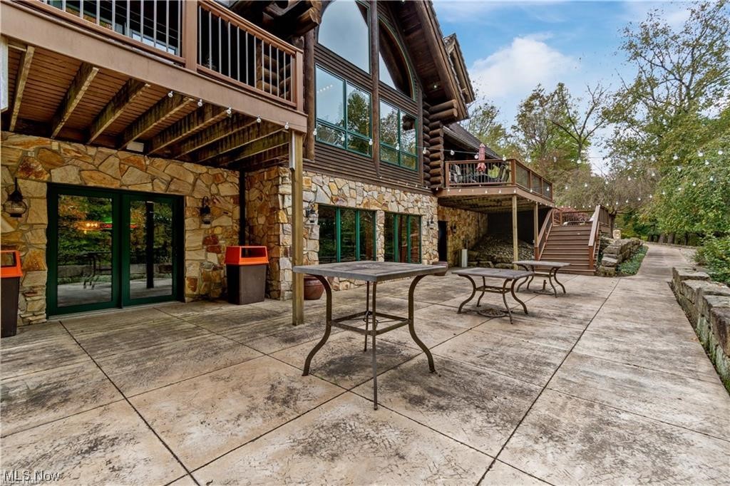 R L Davies - Residential