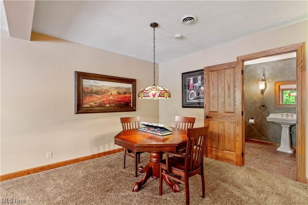 R L Davies - Residential