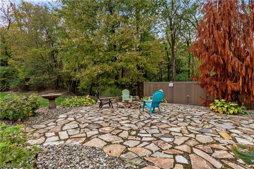 R L Davies - Residential