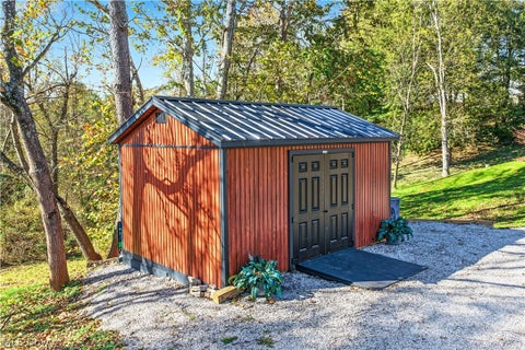 Tiny photo for 162 Woodland Acres Road, Marietta, OH 45750 (MLS # 5255877)