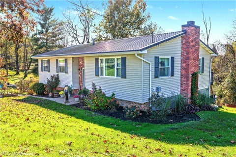 Tiny photo for 162 Woodland Acres Road, Marietta, OH 45750 (MLS # 5255877)