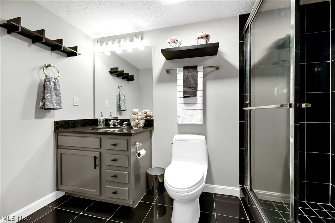 Stonebridge Ph 01 Condos - Residential