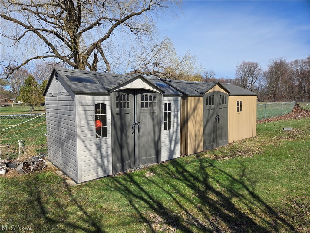 Trumbull - Residential