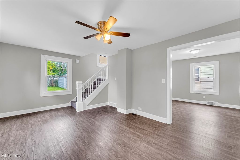 Photo of 19601 Raymond Street, Maple Heights, OH 44137 (MLS # 5178039)