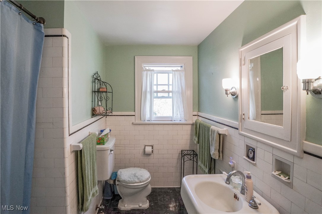 1415 Inwood Road, Alliance, Ohio image 29