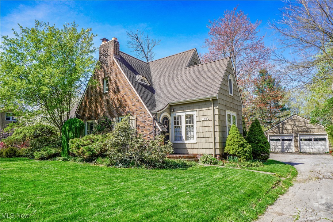 1415 Inwood Road, Alliance, Ohio image 1