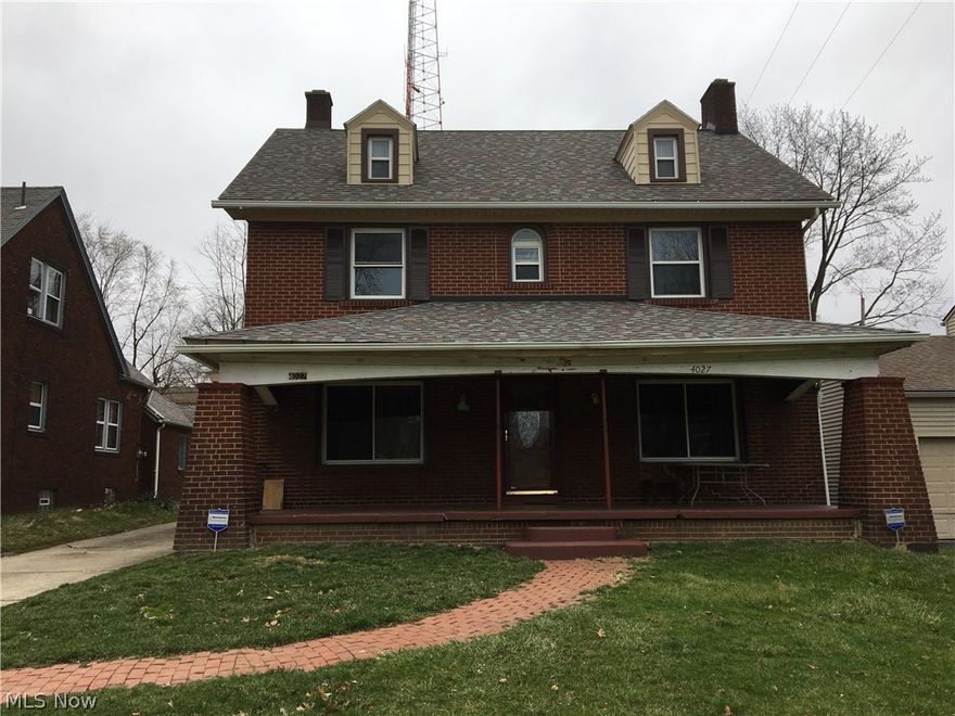 Charming traditonal two-story with wide covered front porch. Extensive remodeling. New kitchen cabinets and stunning granite counters plus separate breakfast room for your family's quick meals. Large formal dining room, woodburning fireplace in living room.  Full bath on 1st floor is adjacent to a multi use room that can serve as a master bedroom, home office with separate entrance or family room.  4 bedrooms on 2nd floor with updated bathroom plus another bedroom on the 3rd floor. Roof 2013,  33 vinyl windows with screens completed in 2014.