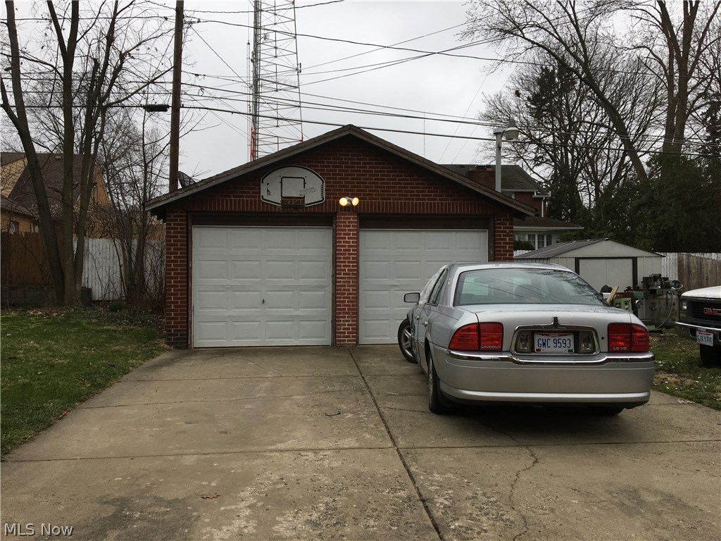 Euclid Blvd - Residential