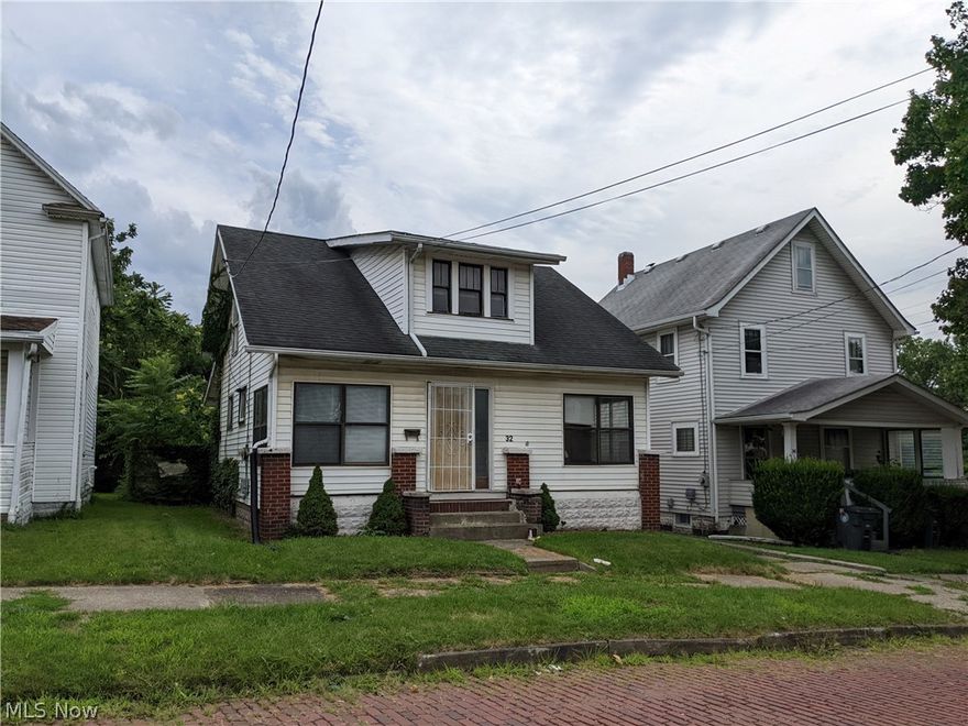 Convenient location close to shopping, entertainment, direct access to highways and public transportation. Firestone Stadium complex along with the Towpath bike and hike trail is only a couple of blocks away. Clean 2 bedroom home, newer first floor bathroom, floor coverings, hot water tank and furnace. Property has had a good rental history. Buy it as an investment or bring your appliances and mover right on in.