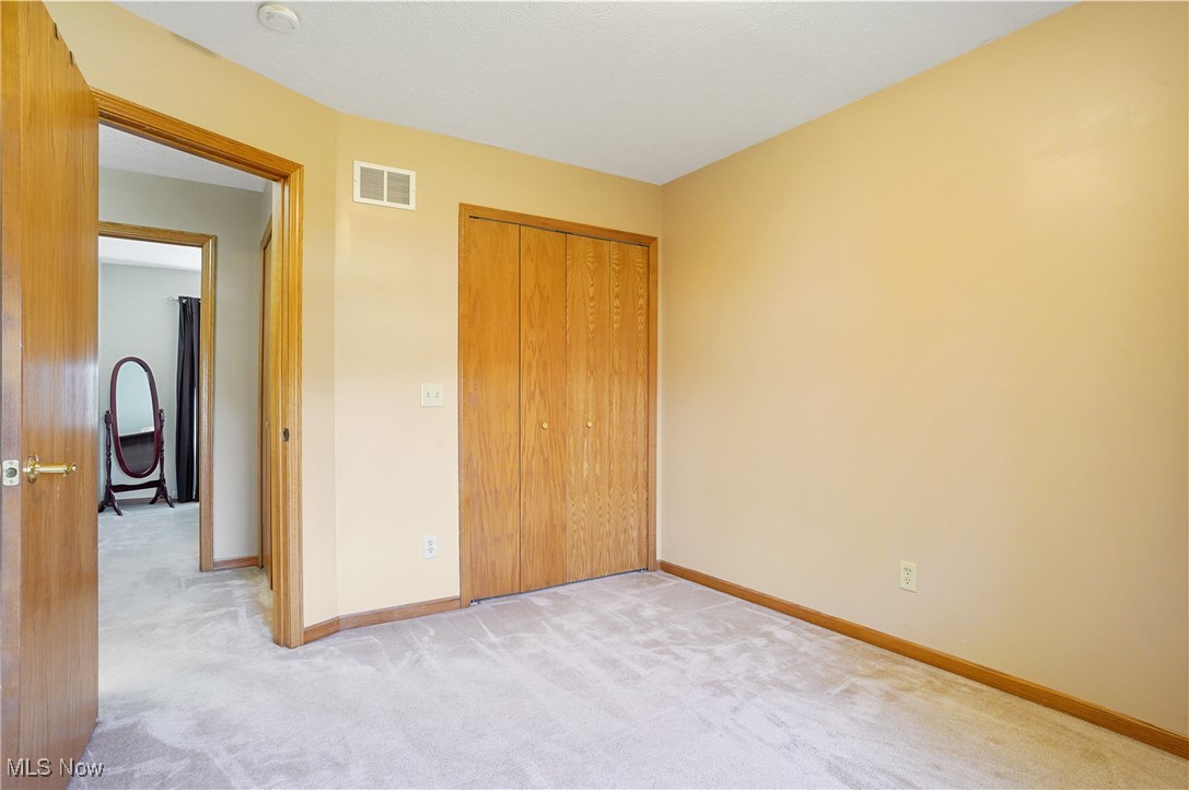 803 Collins Pond Drive, Ravenna, Ohio image 27