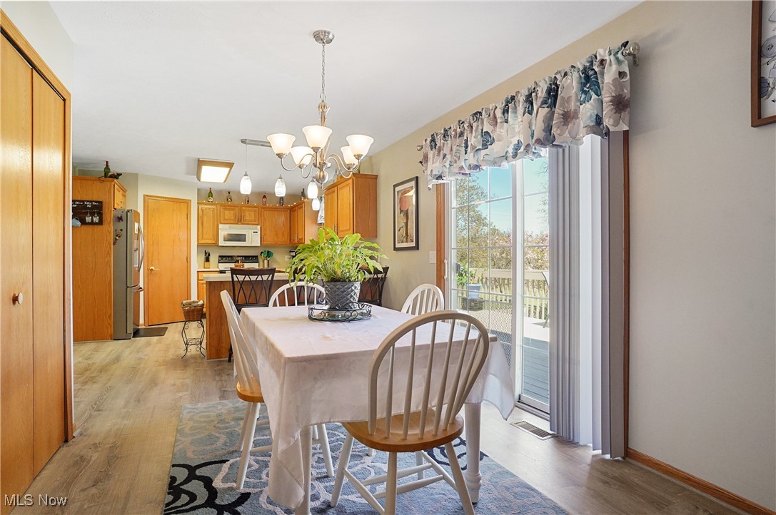 803 Collins Pond Drive, Ravenna, Ohio image 17