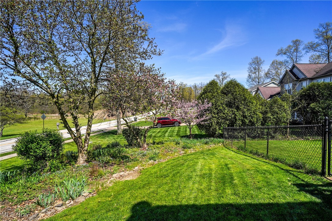 803 Collins Pond Drive, Ravenna, Ohio image 39