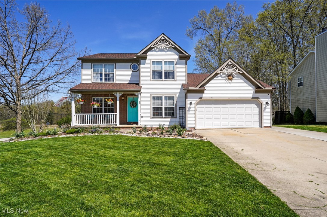 803 Collins Pond Drive, Ravenna, Ohio image 1